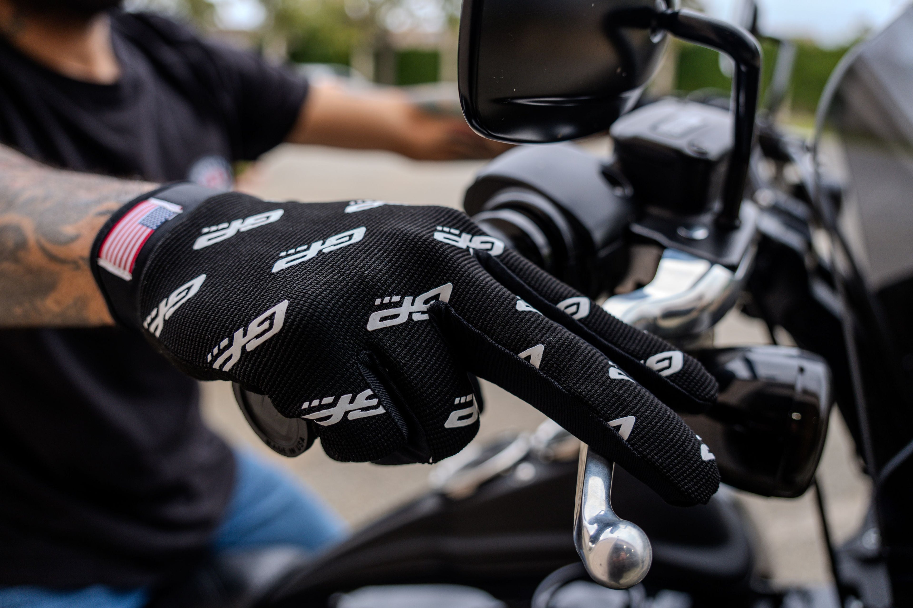 GP Suspension Logo Glove